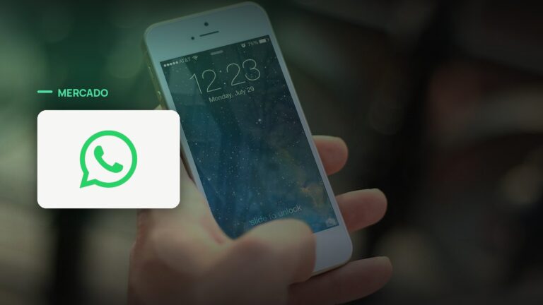 Logo oficial da WhatsApp sobre foto de apps e dispositivos, capa da notícia: WhatsApp Business API vai cobrar mensagens de serviço a partir de outubro