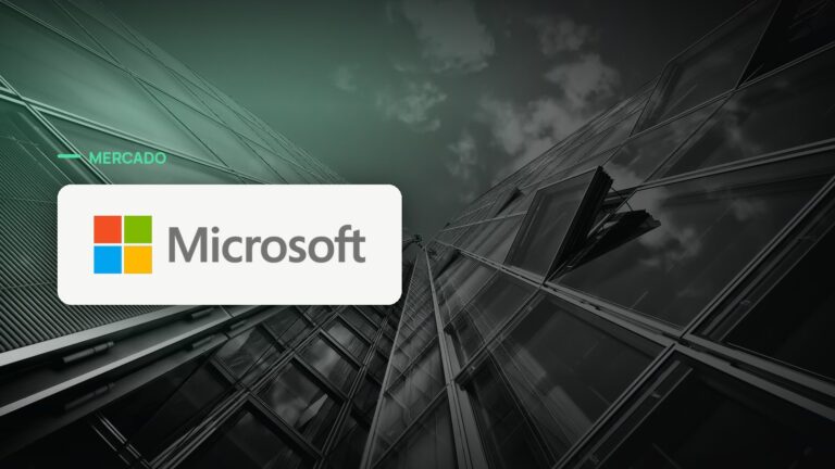 Logo oficial da Microsoft sobre foto de mercado corporativo, capa da notícia: Microsoft corta 4.800 empregos e cita eficiência via IA, dois terços no Xbox